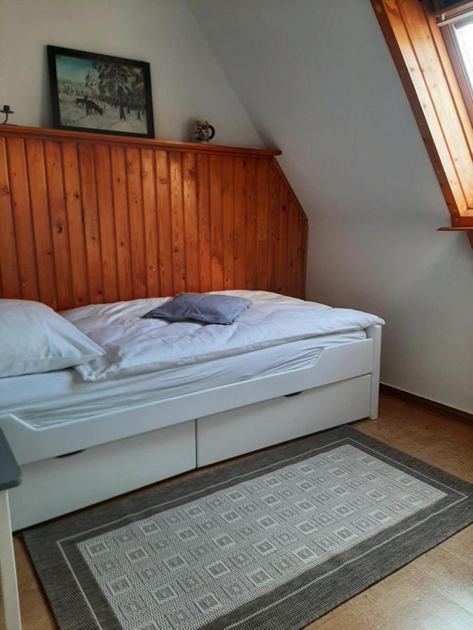 Haus Mit Ausblick 3 Schlafzimmer Wilkau-Hasslau Exterior foto